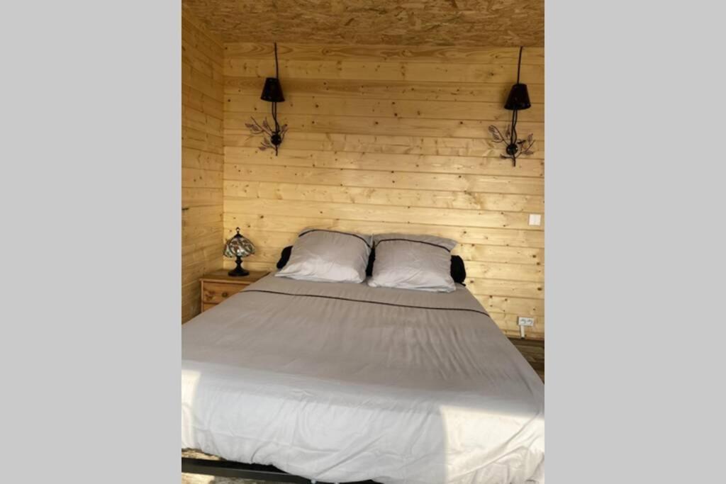 Charmant Chalet Pour 2 Personnes Spa Prive Massillargues-Attuech Ngoại thất bức ảnh